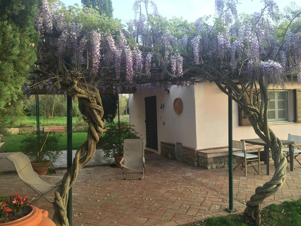 Casale Ai Poggi Pension Orbetello Buitenkant foto